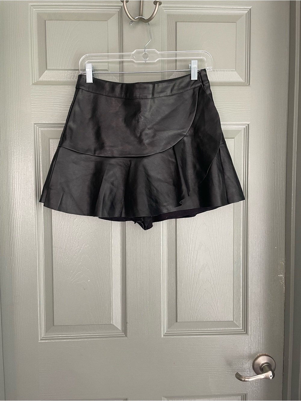 DO+BE Black Faux Leather Mini Skirt Skort with Ruffle Hem Pleather